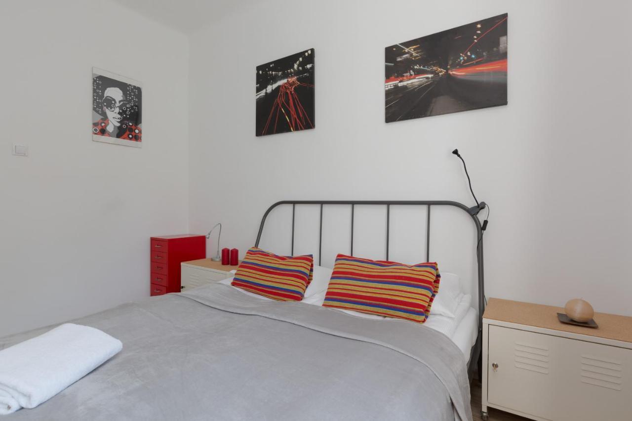 Apartment Bialobrzeska Warsaw By Noclegi Renters Exterior foto